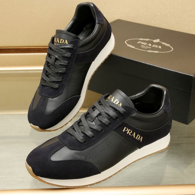 Pra*a casual shoes